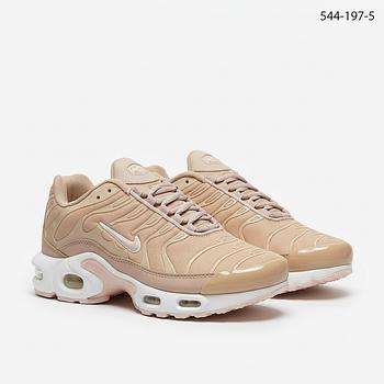 حذاء كاجوال نسائي Nike موديل TN44 01-6 بيج برباط ونعل بتجاويف جانبية